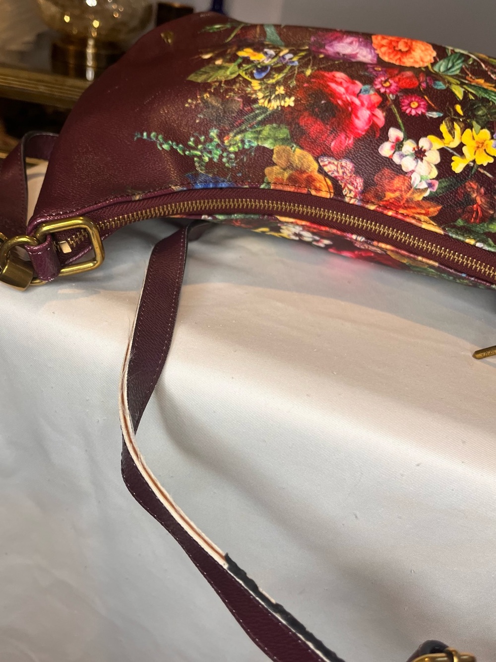 Elliott Lucca Burgundy Floral Leather Shoulder Bag - Picture 4 of 5